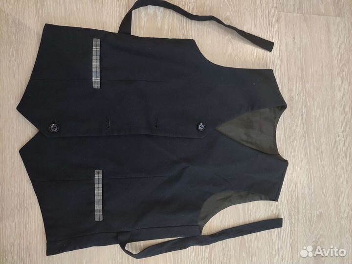 Жилет школьный для началь.школы. успех