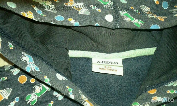 Толстовки, новая,2- 3-4-5лет