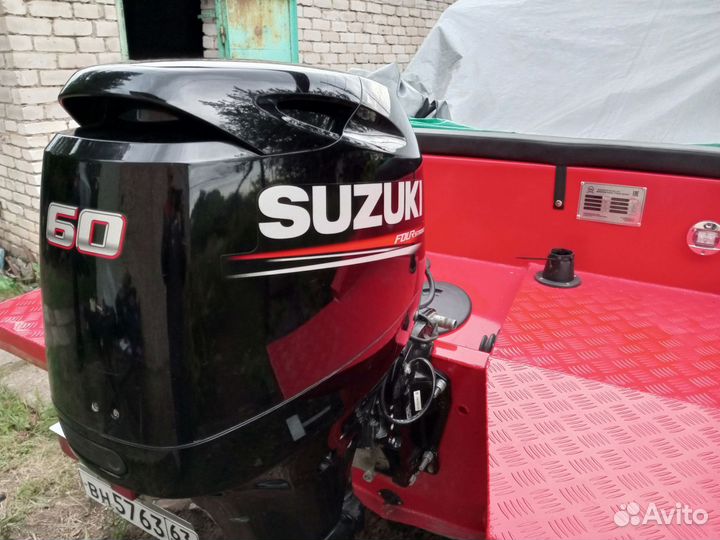 Триера 460 Fish + Suzuki DF60