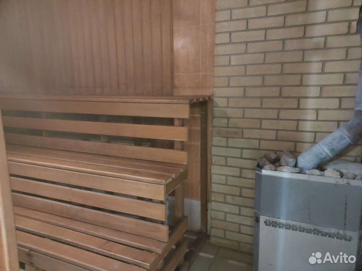 Сауна с бассейном