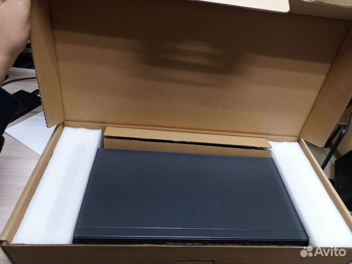 Управляемый коммутатор 24 порта T2600G-28TS-DC