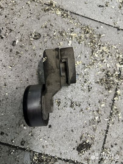 Натяжитель KIA Rio 3