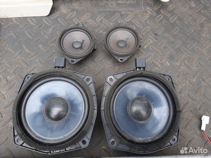 Аудио система Mitsubishi Pajero 4 6G74 2012