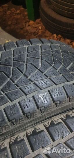 Bridgestone Blizzak DM-Z3 225/60 R17 99Q