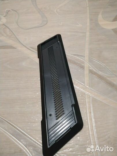 Вертикальный держатель-подставка для PS4