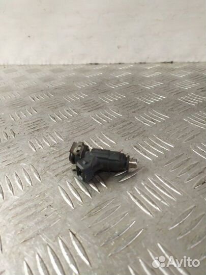 Форсунка Peugeot 206 универсал 1.4 KFW 2003