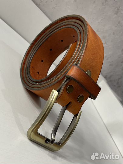 Мужской кожаный ремень ручной работы