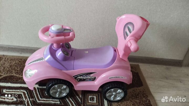 Детская машинка толокар каталка