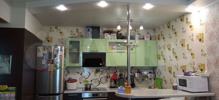 2-к. квартира, 43 м², 8/25 эт.