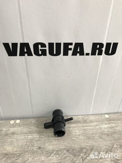 Фланец системы охлаждения AudiA3/Octavia/Golf и др