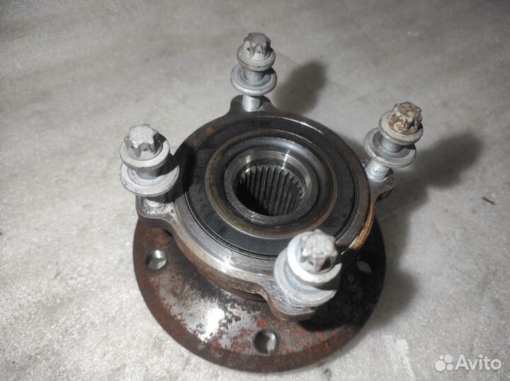 Задняя ступица BMW e60 e61 e63 e64