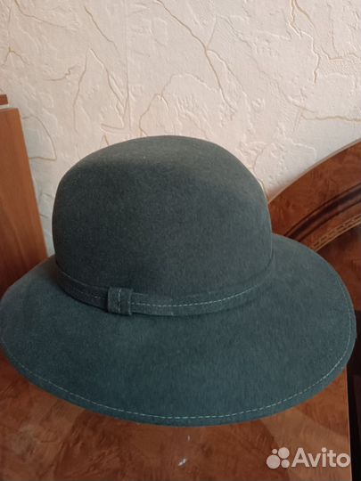 Женские головные уборы. Предложите вашу цену