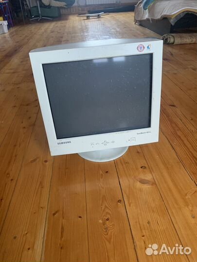 Монитор samsung syncmaster 957DF