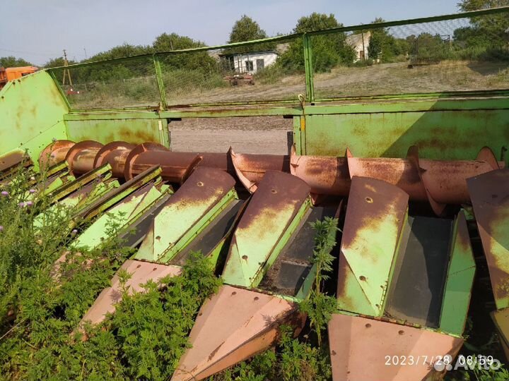 Жатка Агропромсельмаш ЖВП-9,1 