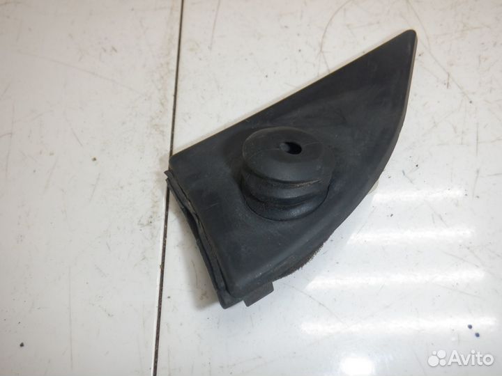 Крышка зеркала внутренняя Mitsubishi Space Star