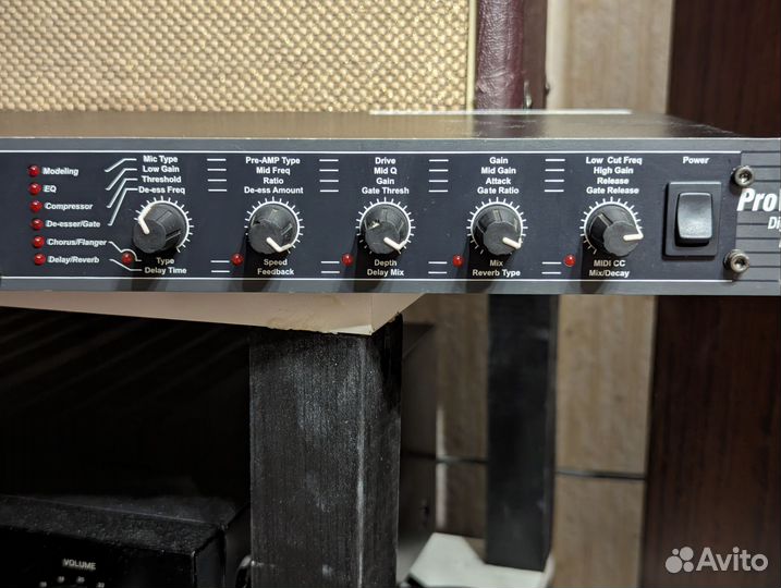 Вокальный процессор dbx ProVocal