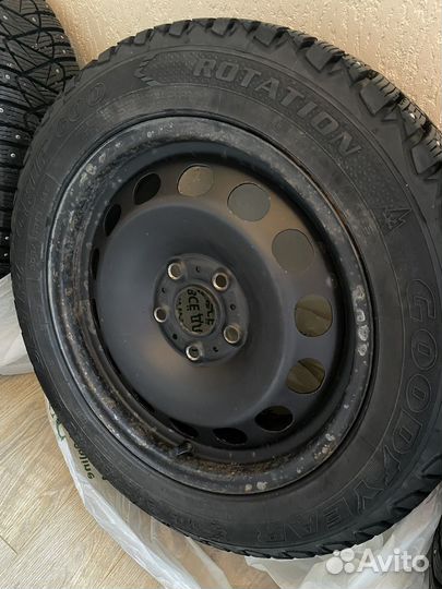 Goodyear Ultragrip 600 205/55 R16 94T