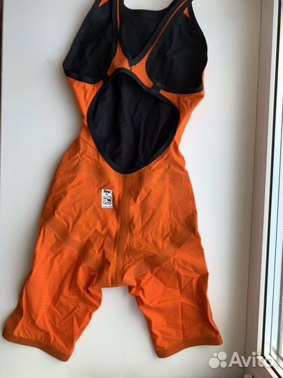 Карбоновый гидрокостюм Arena