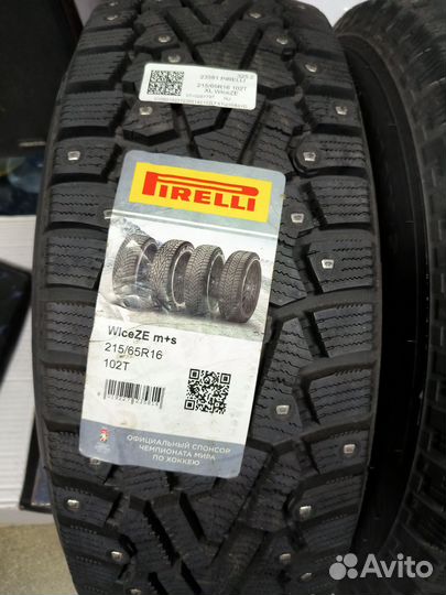 Pirelli Ice Zero 215/65 R16