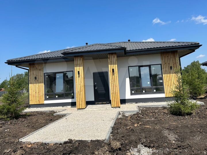 Дом 106 м² на участке 8 сот.