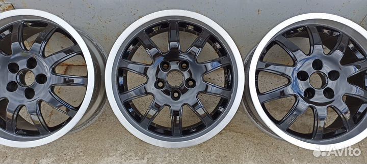 Комплект литых дисков OZ R17 5x114.3