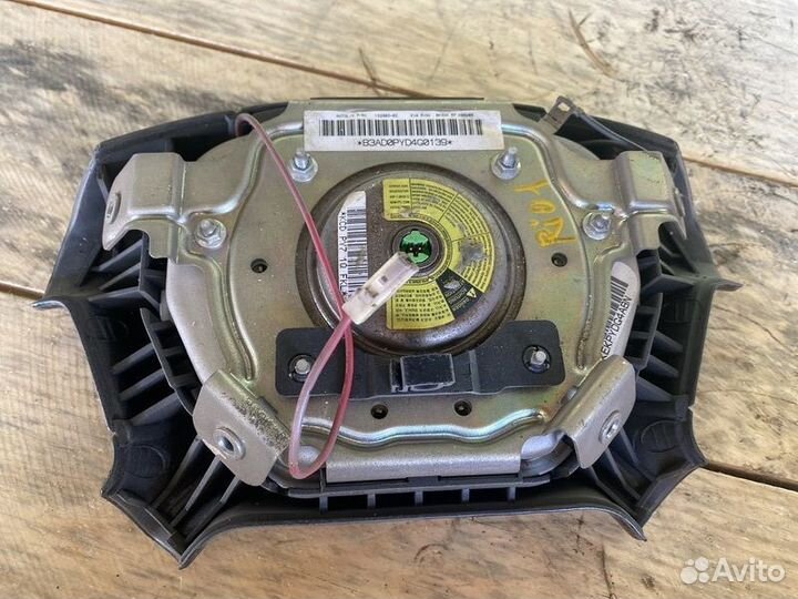 Подушка безопасности в рулевое колесо Kia Rio