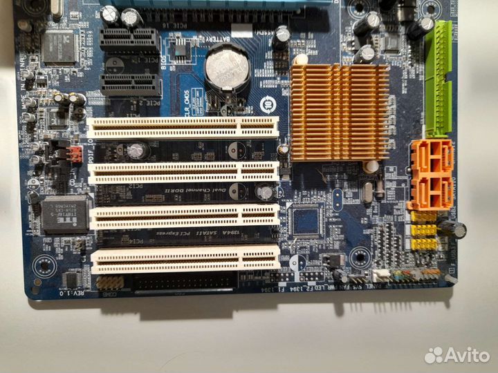 Материнская плата