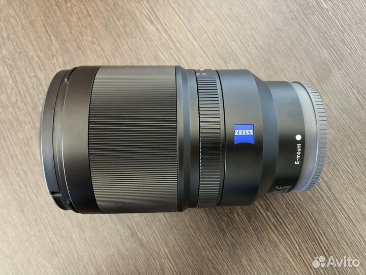 Объектив Sony 35mm f/1.4 (SEL35F14Z)