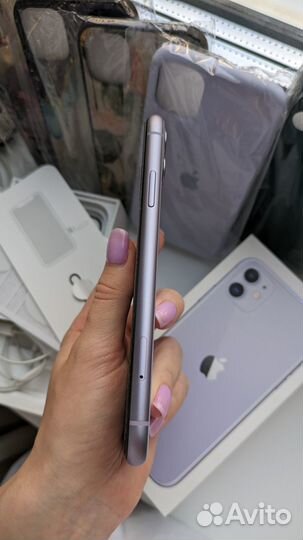 iPhone 11 Purple 64gb полный комплект с 5 чехлами