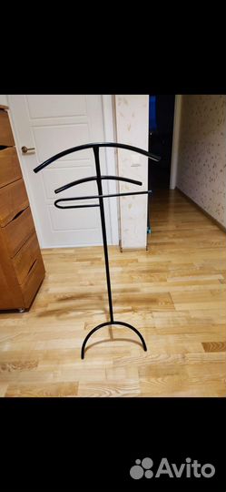Вешалка напольная