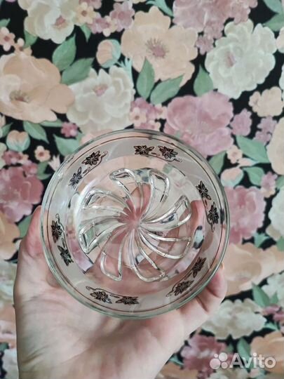 Десертная чашка,пиала (посуда)