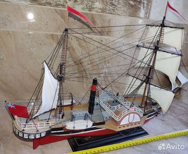 Корабль пароход