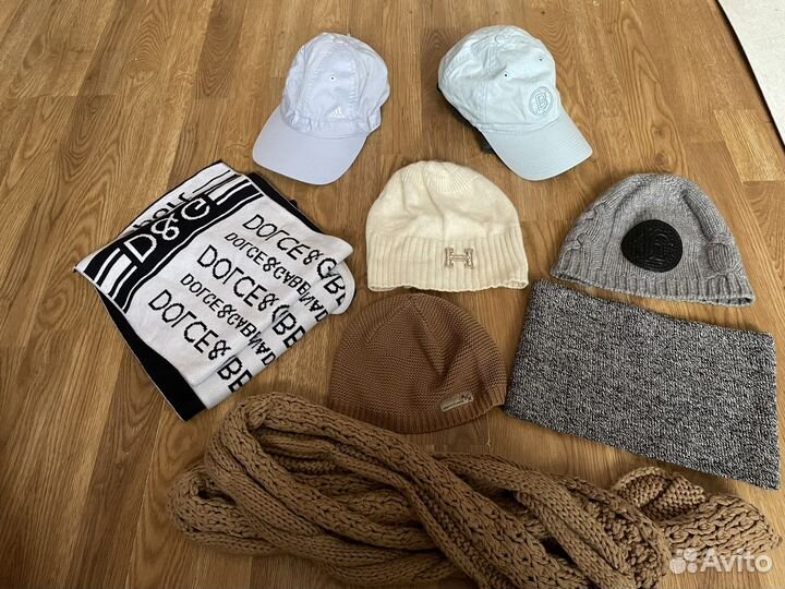 Шапки и кепки женские