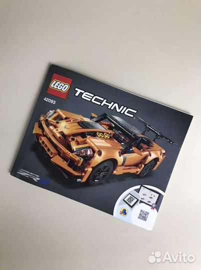 Конструктор Lego Technic Chevrolet Corvette ZR1 42