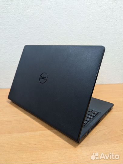 Ноутбук Dell Inspiron 15