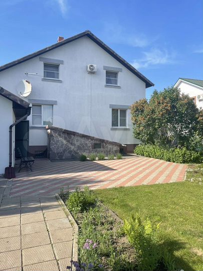 Дом 287 м² на участке 10,5 сот.