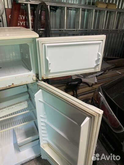 Холодильник атлант двухкамерный