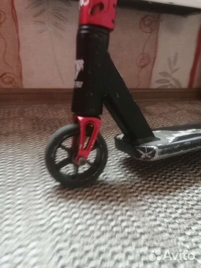 Трюковой самокат