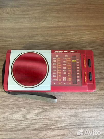 Радиоприемник Вега рп-241-1