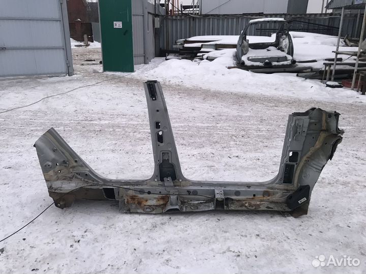 Порог со стойкой левый Geely Emgrand EC7 2009–2017