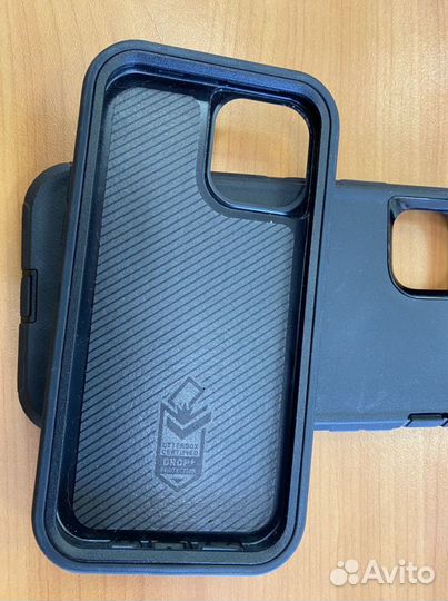 Бампер Otter Box iPhone 12 /11Pro Max бульваре)
