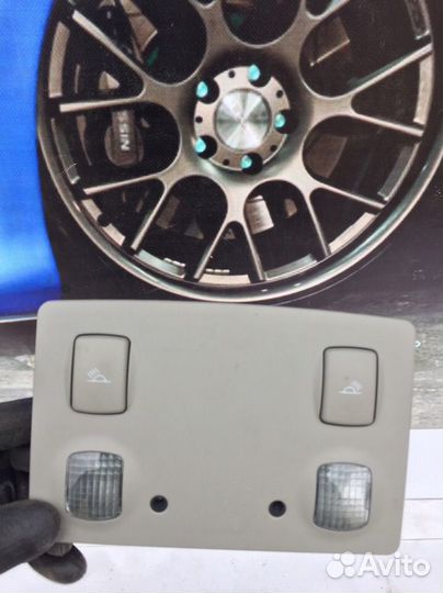 Audi A6 C5 плафон освещения салона