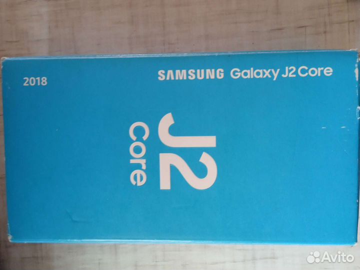 Телефон Samsung Galaxy J2 Core