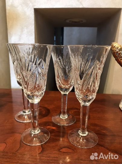 Хрустальные рюмки советских времен
