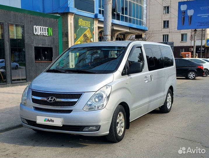 Hyundai Grand Starex 2.5 AT, 2008, 218 000 км