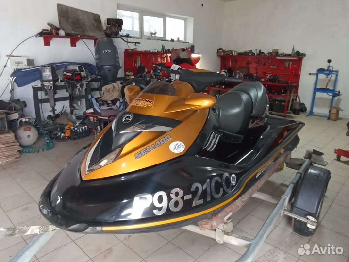 Гидроцикл BRP SEA-DOO RXT 215 (2006)