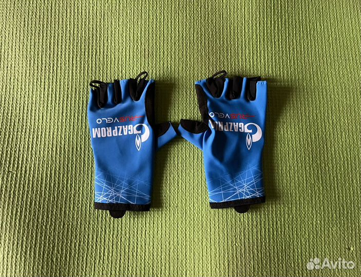 Велоформа, велоперчатки Gazprom Rusvelo