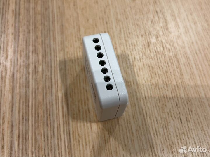 Z-wave контроллер диодной ленты TZ77 для Fibaro