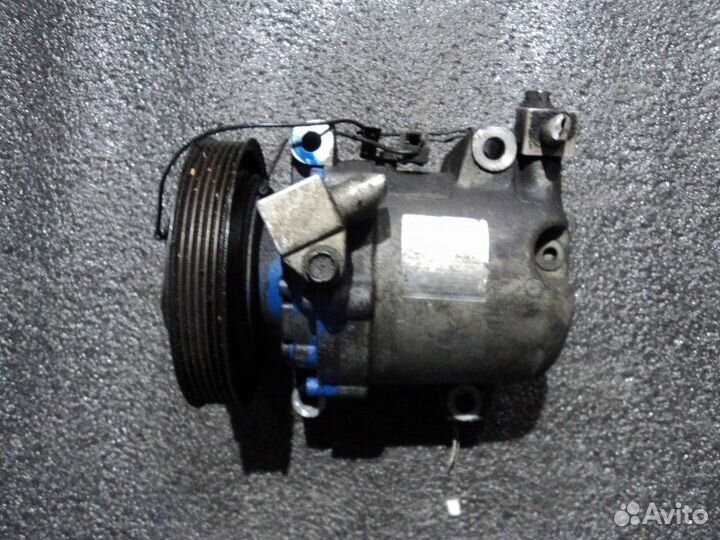 Компрессор кондиционера Nissan Avenir PNW10 SR18DE