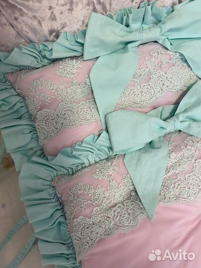 Подушечки бортики в кроватку ноаорожденного